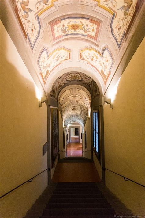 Visit The Vasari Corridor in Florence 